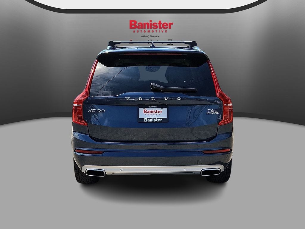 2021 Volvo XC90 T6 Momentum 7 Passenger
