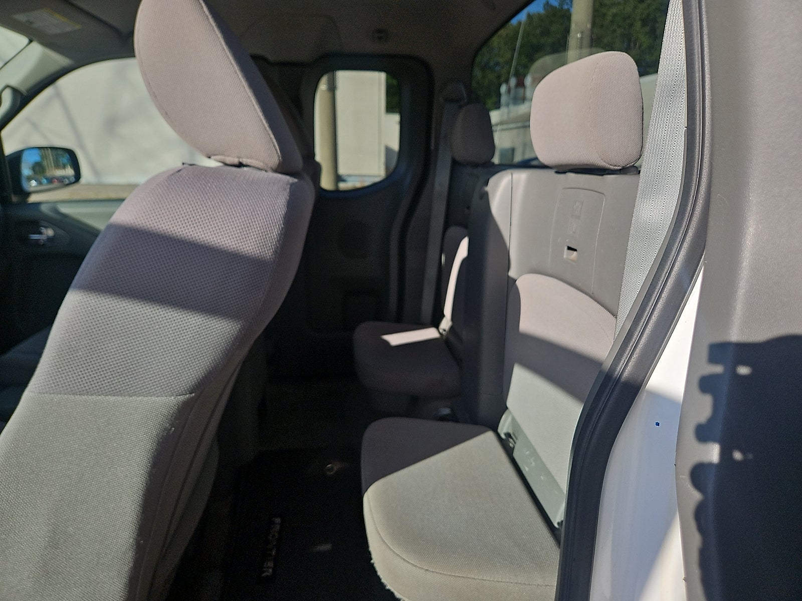 2012 Nissan Frontier S