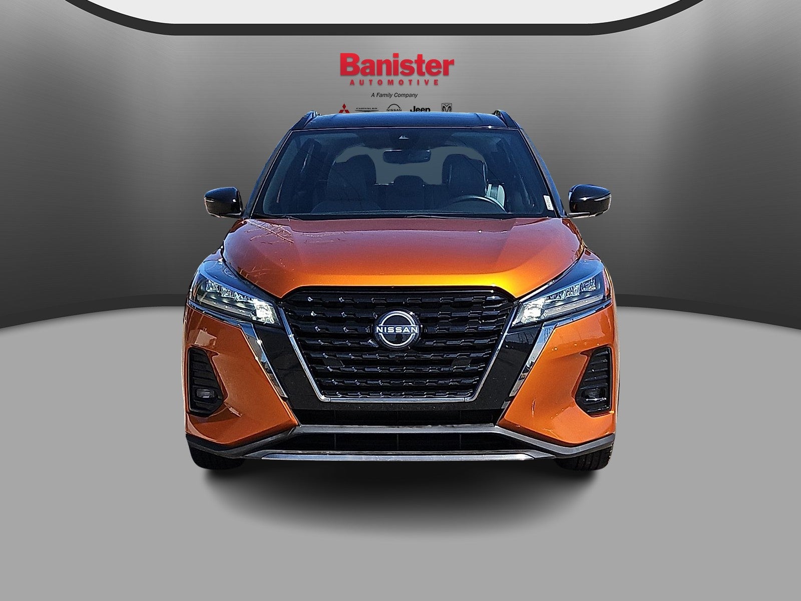 2022 Nissan Kicks SR