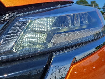 2022 Nissan Kicks SR