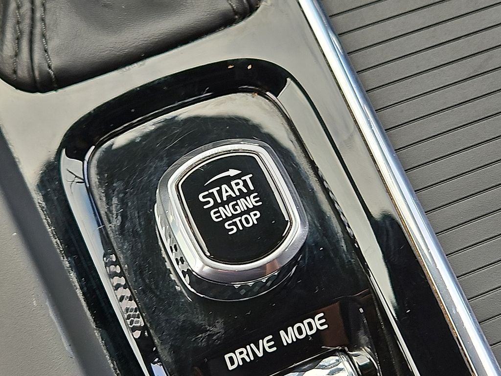 2020 Volvo S60 Momentum