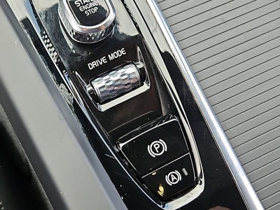 2020 Volvo S60 Momentum