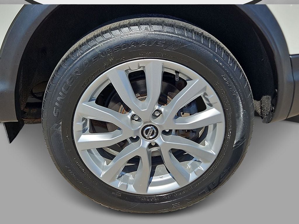 2020 Nissan Rogue Sport SV