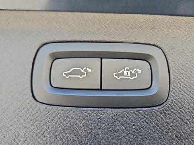 2021 Volvo XC90 Momentum