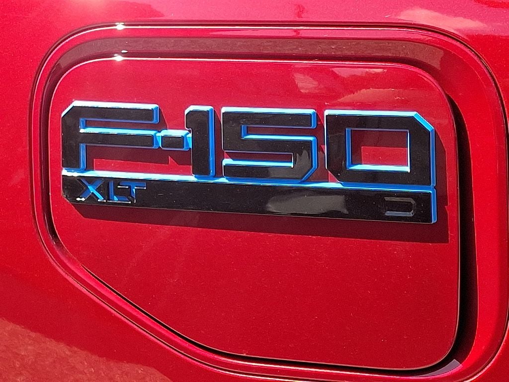 2025 Ford F-150 Lightning XLT